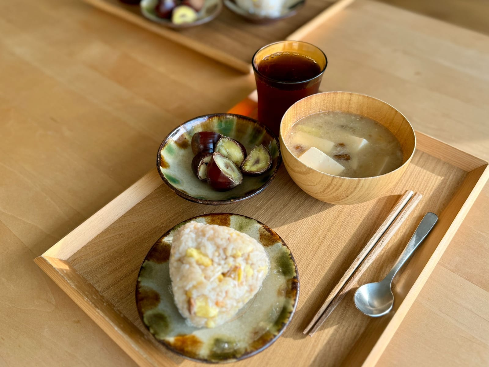 栗拾いからパチンコ屋くらい