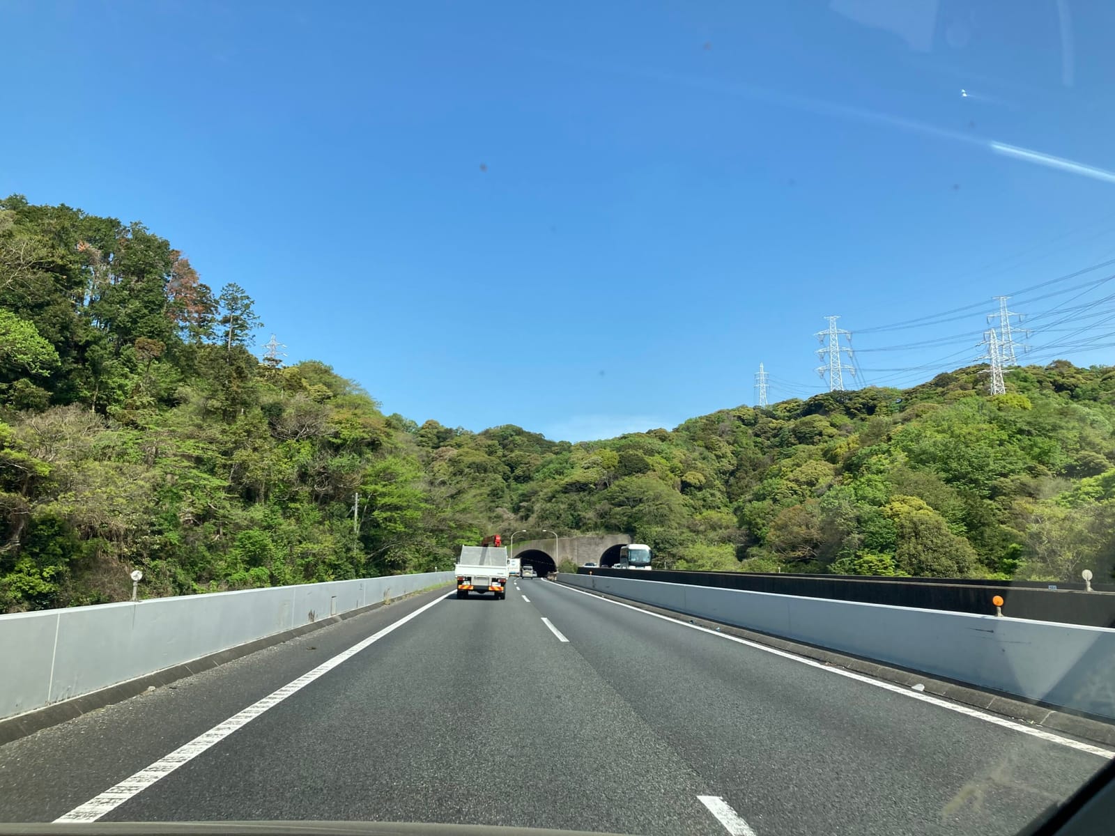 新緑ドライブ