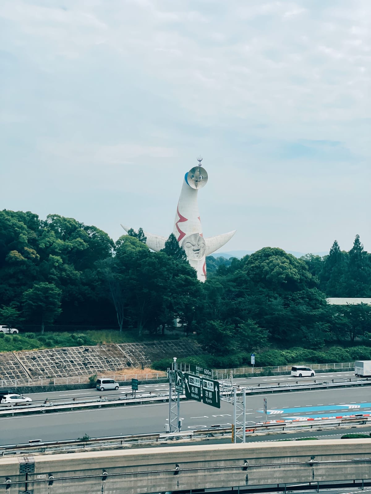 万博ハシゴ