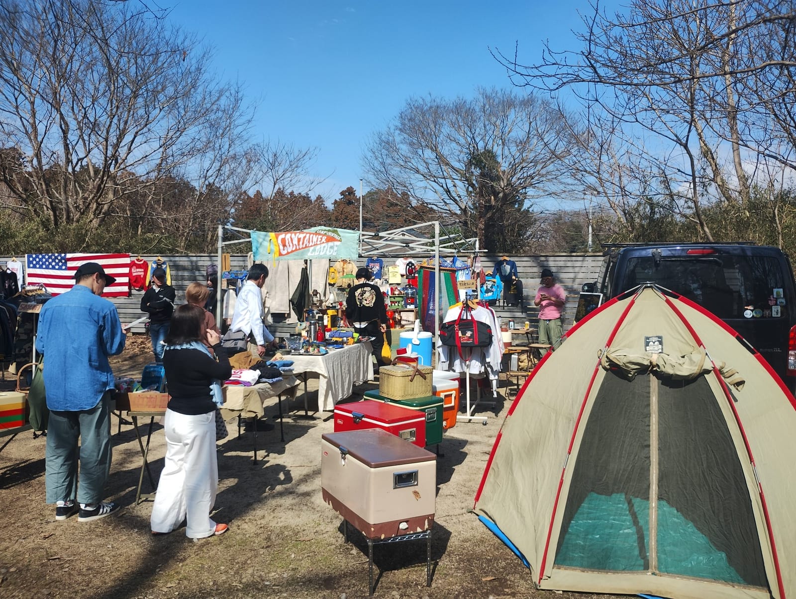 花粉の中で仕事
