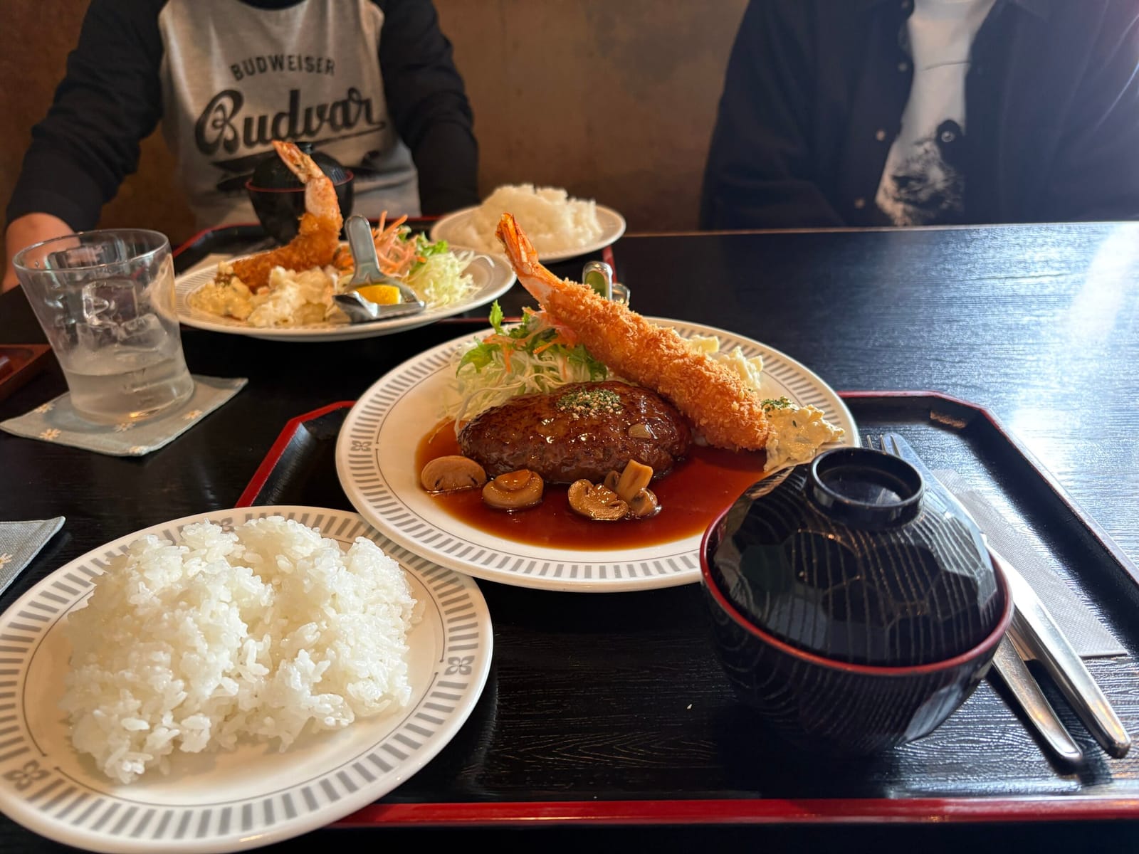 ハンバーグエビフライ定食