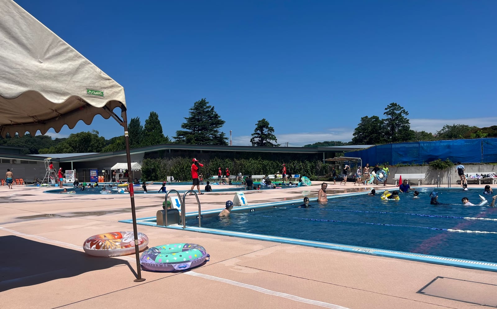 the day at the swimming pool