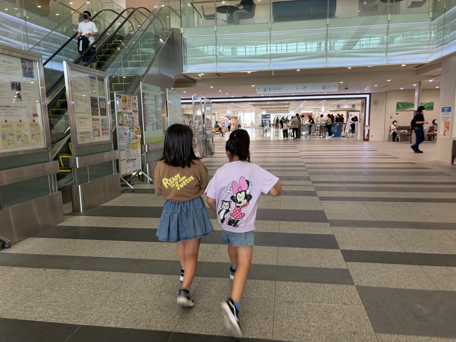 お母さんっぽすぎる色