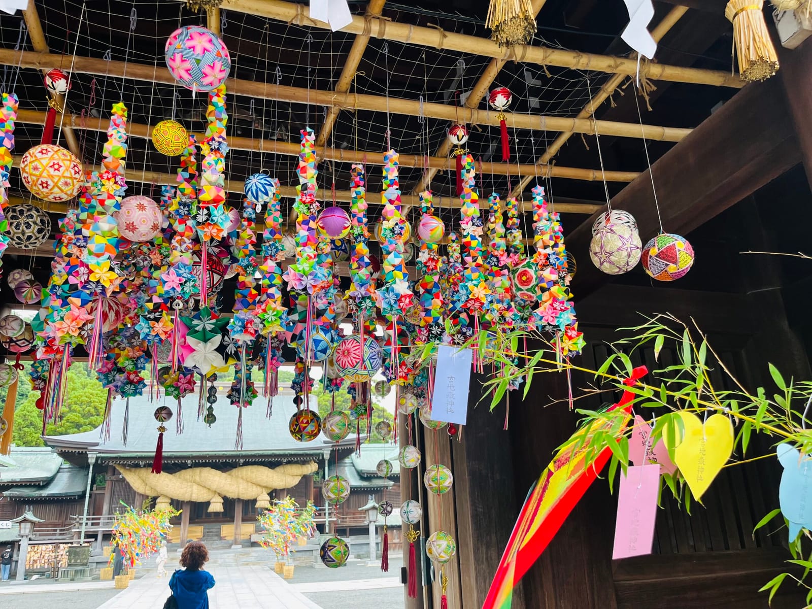 wind chimes and squid
