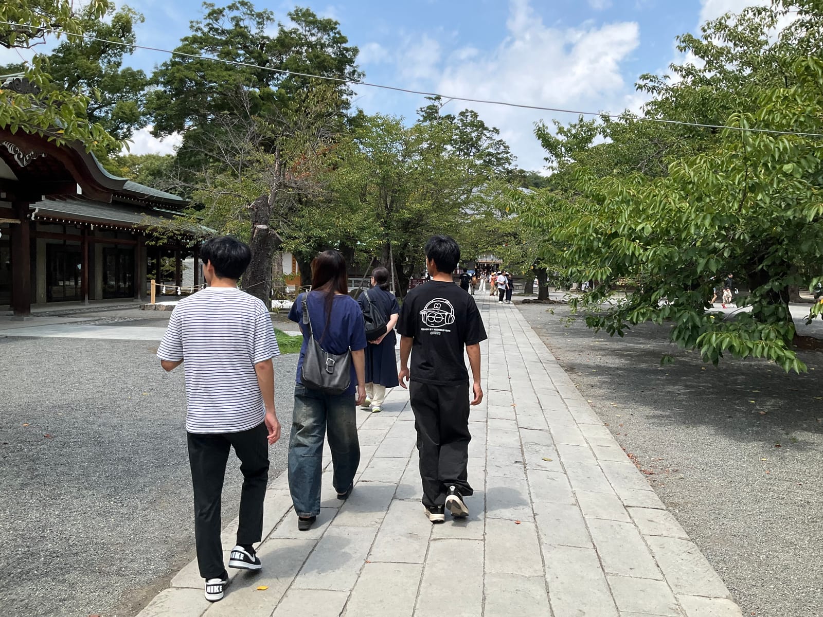 三島大社へ