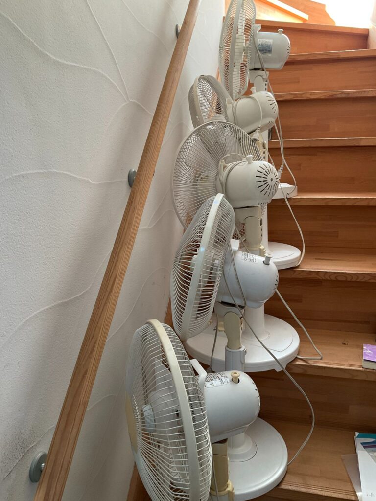 屋根裏の片付け