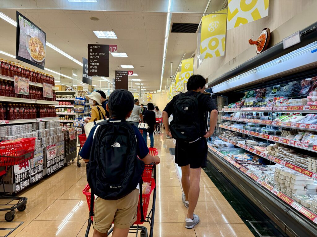 家族を巻き込む作戦