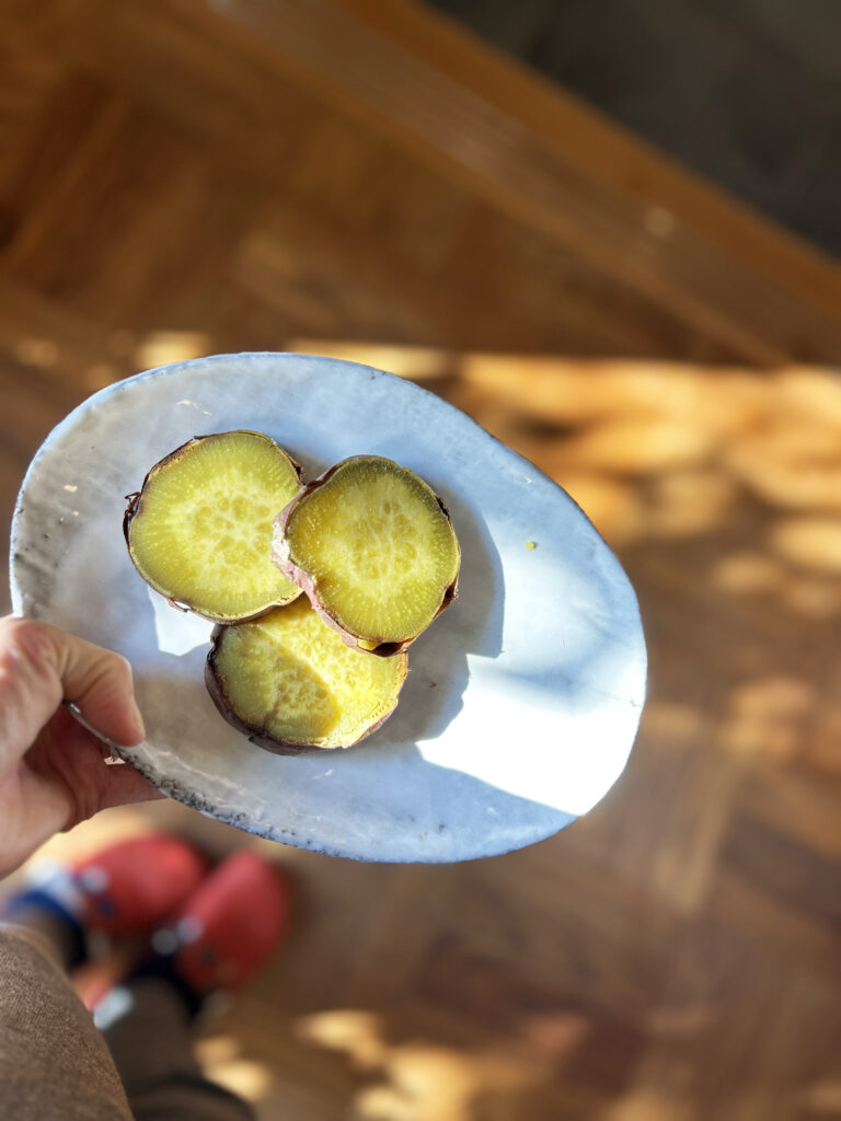 ¥922  トンカツなど（オーケーストア）