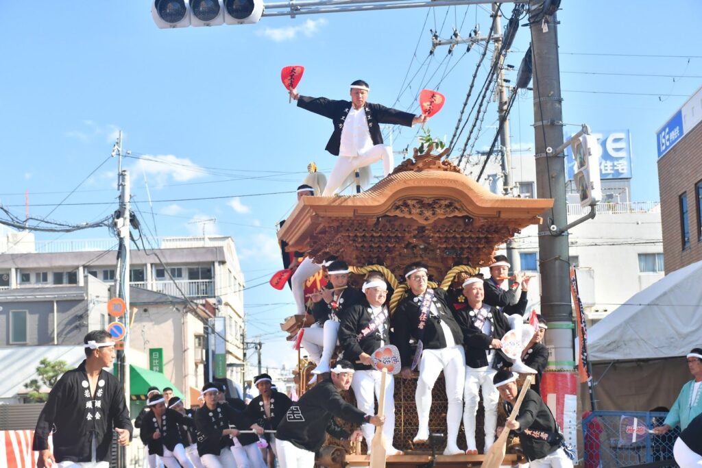 秋晴れのだんじり祭り