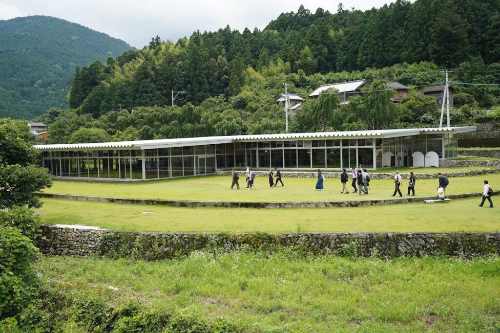 神山まるごと高専の視察ツアー