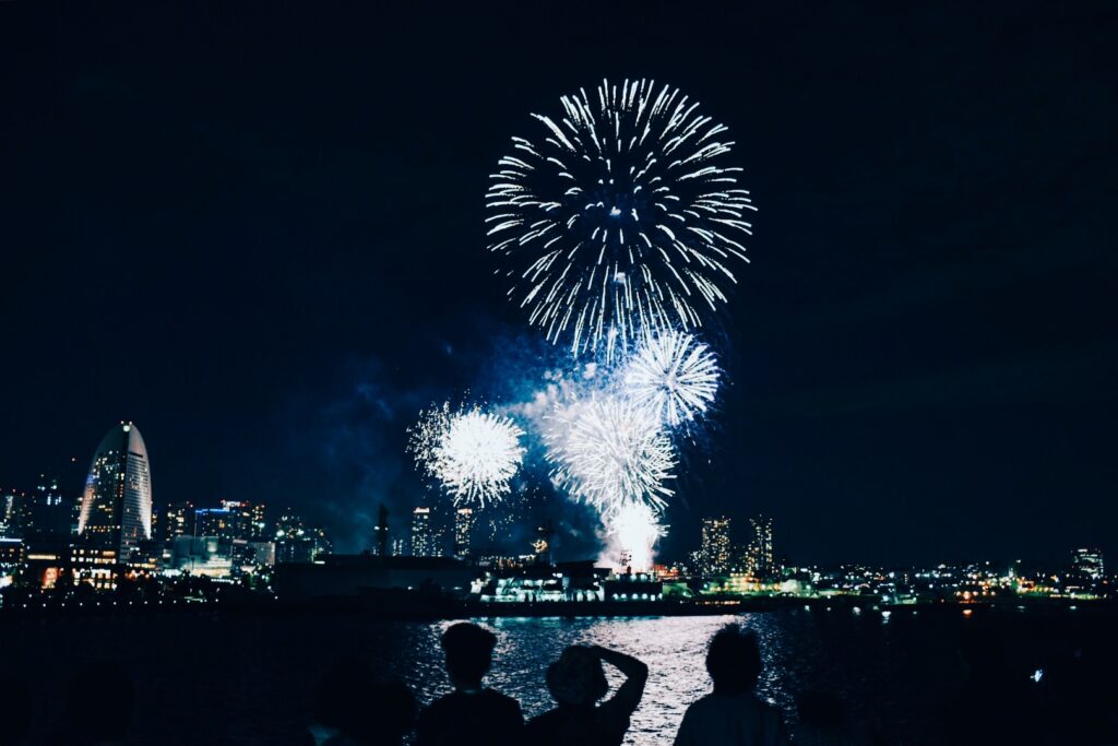 横浜は開港記念日