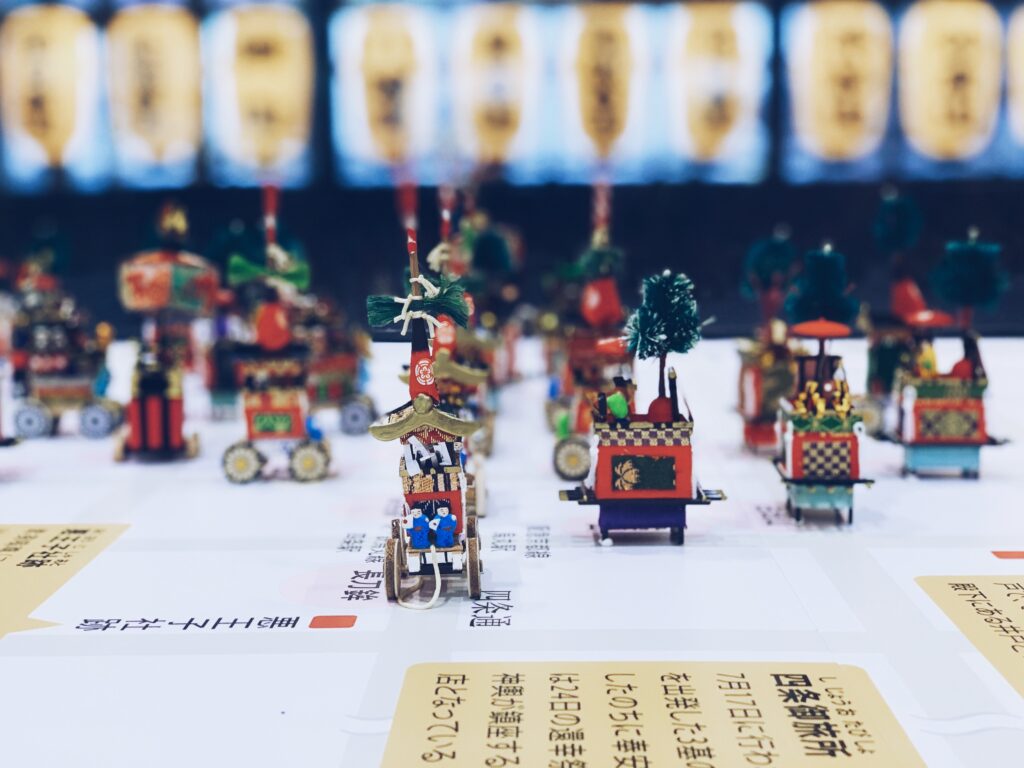 祇園祭の時期か