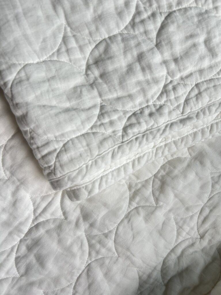 ガーゼに包まれて