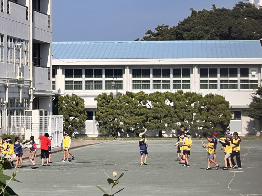 ９月までは夏ってことに