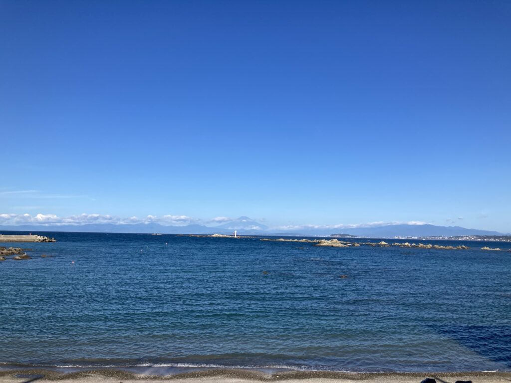 秋の空の色