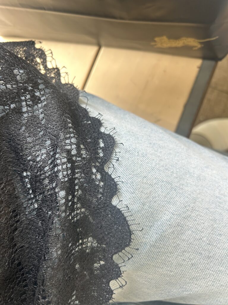 秋きました？
