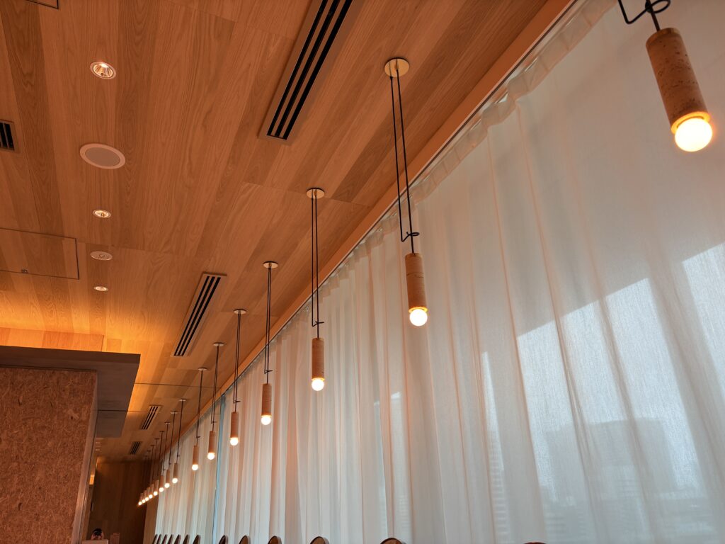 柿を食べていった熊