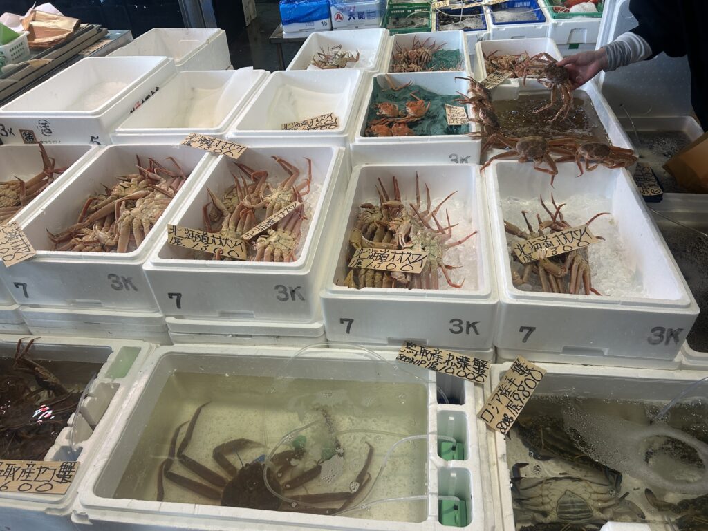 買い出し市場へ