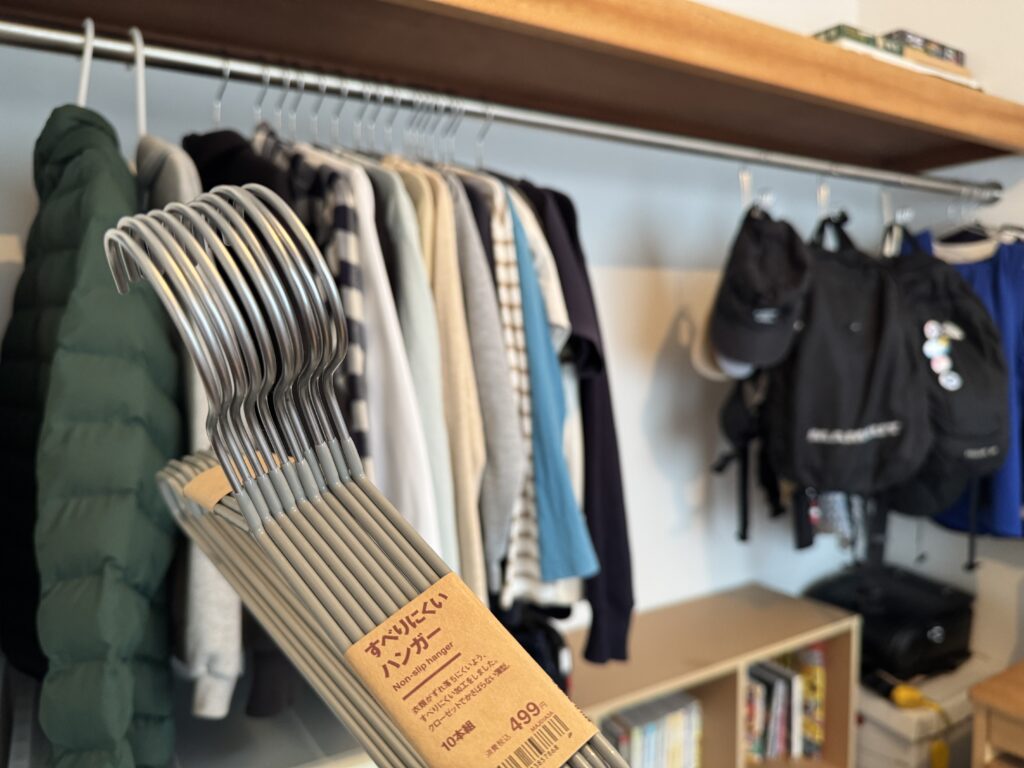 いつの日か総取っ替えで人生最後のハンガーを