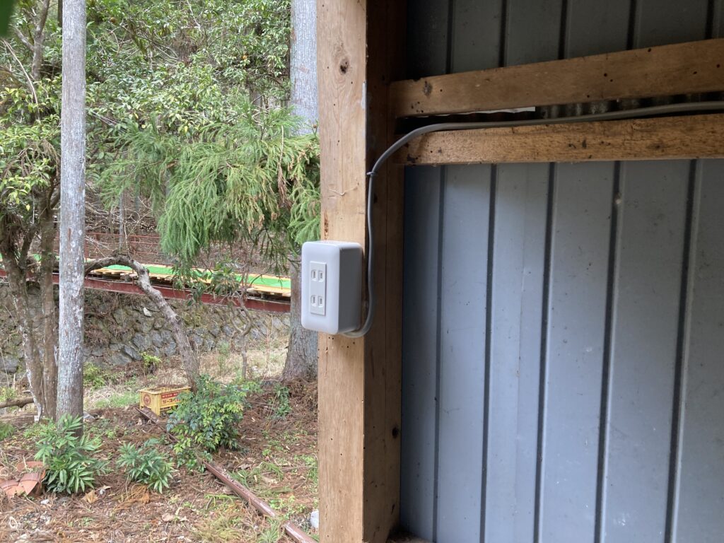 こんなところにコンセント