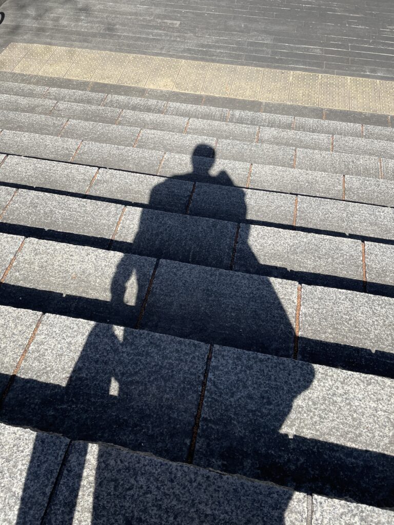 「みんなから愛される天使のような存在。人間関係のオアシス」MAQUIA【12動物別 基本性格】動物キャラナビ占い「こじか」より